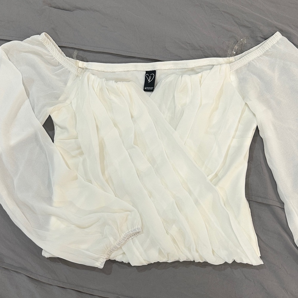 Windsor White Off-Shoulder Blouse